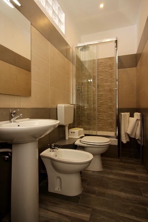 Mi.Ro Rooms Rom Exteriör bild